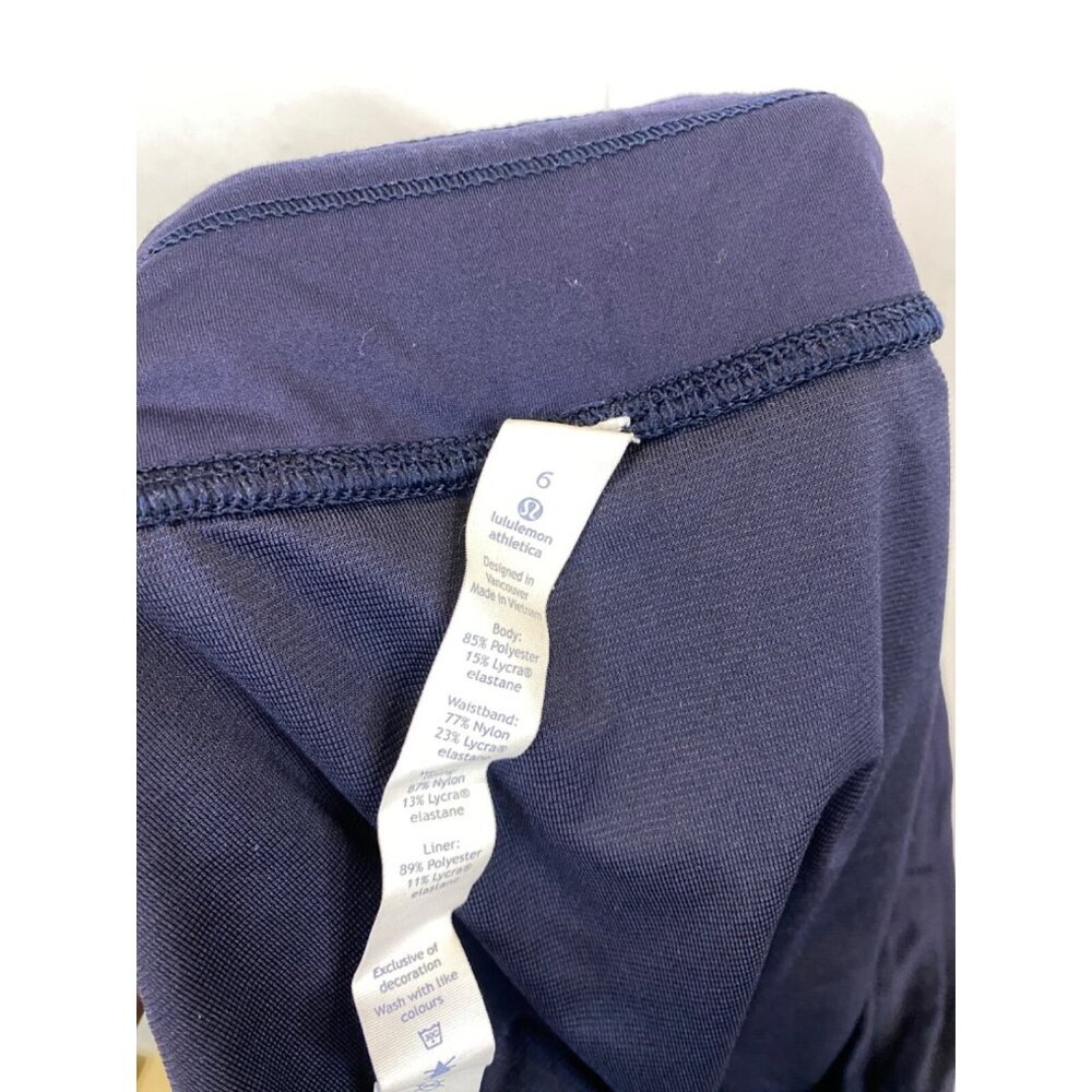 Lululemon Final Lap Short Midnight Navy 2.5" Inseam Perforated Ventilation 6 - Picture 6 of 7